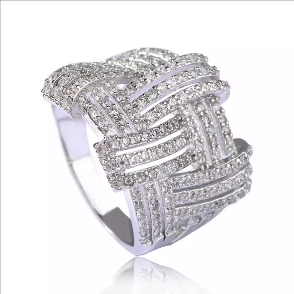 NWT Beautiful Cocktail Ring(size 10) - Picture 5 of 9